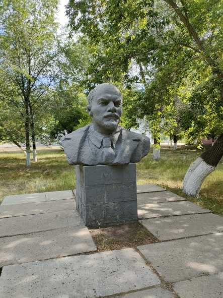Ленин в Аулиеколе