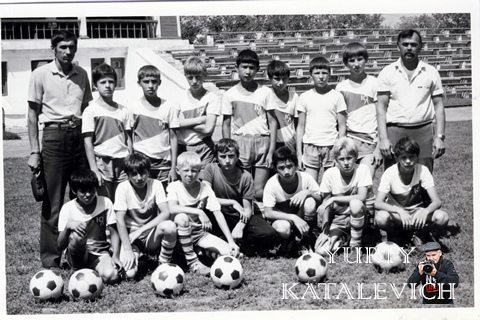 Сборная школьников Кушмуруна по футболу на Республиканском финале на приз "Кожаный мяч - 1987 год"